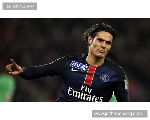 八十号球衣背后的传奇人物解析与足球明星成长历程